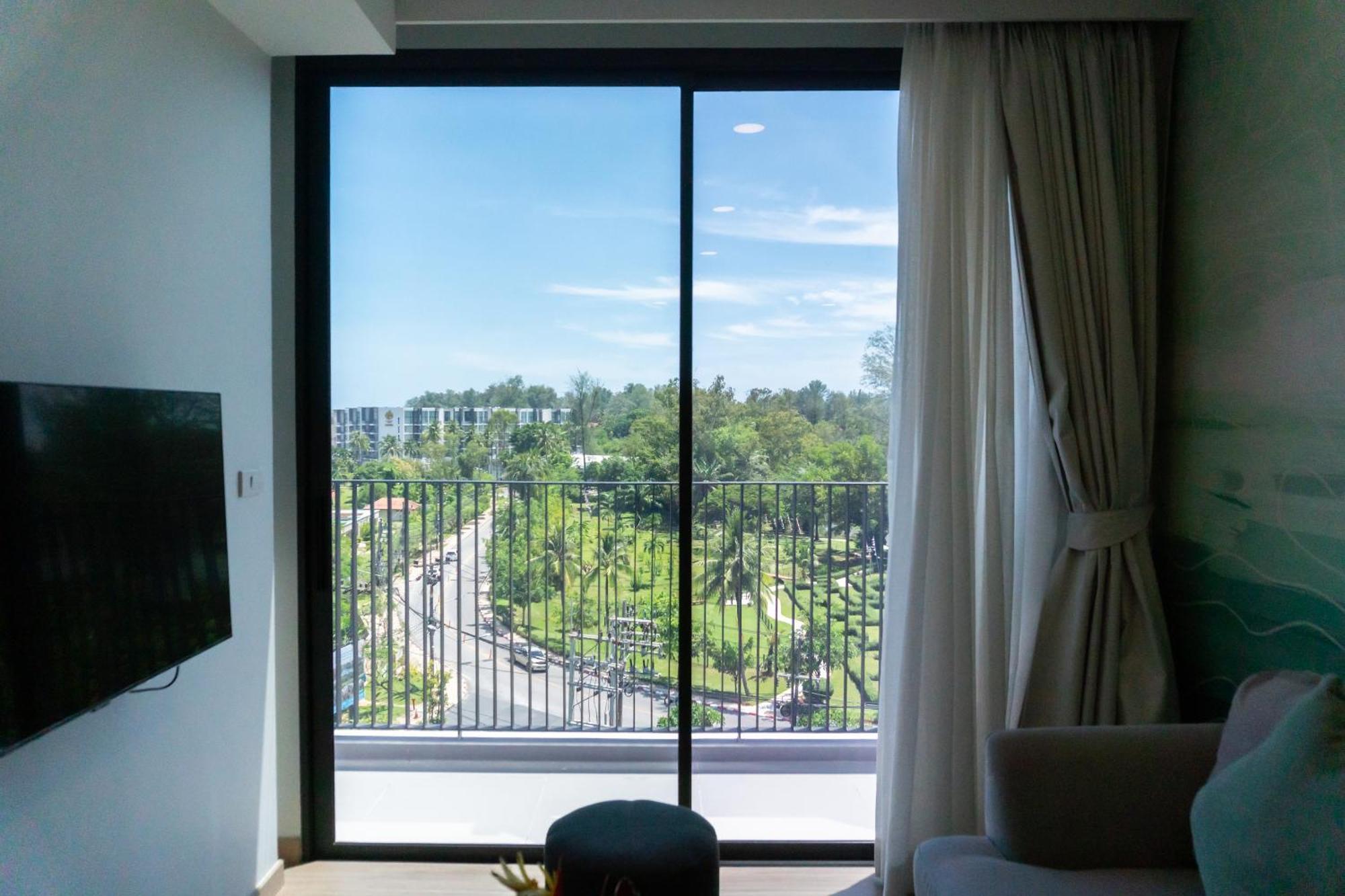 Skypark Apartments By Laguna Phuket Пляж Банг Тао Экстерьер фото